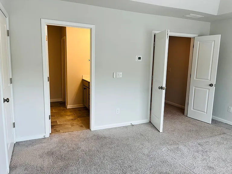 8 Iron Dr — Photo 15