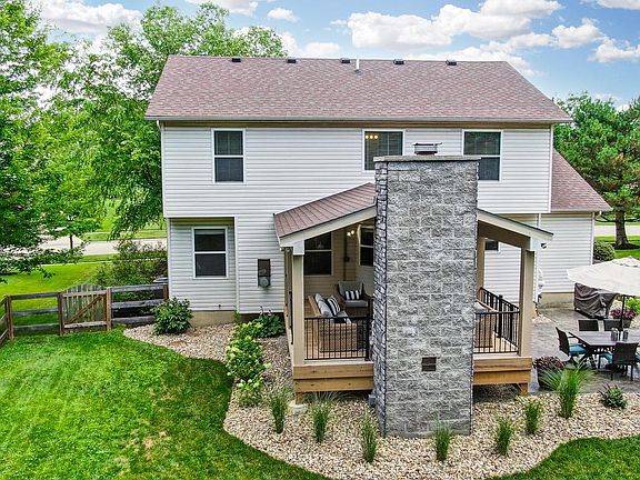 3rd image of 7255 Wethersfield Dr
