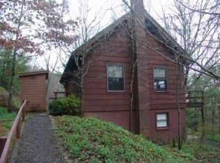 565 Echo Valley Rd, Franklin, NC 28734