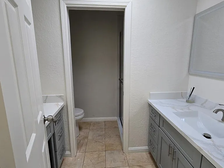 186 Beach Park Blvd — Photo 3