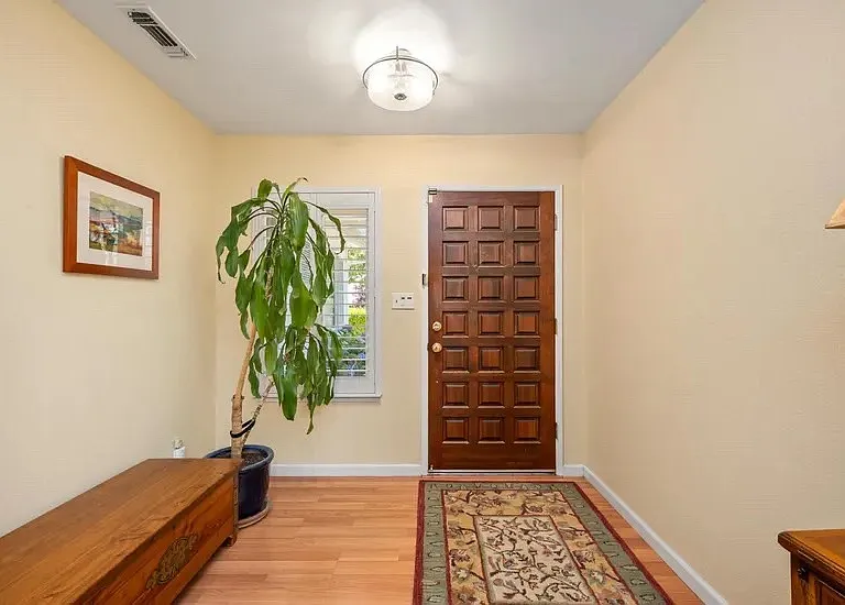 4234 Burrell Way — Photo 6