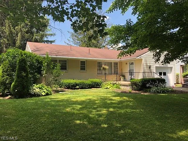 4003 Jeanette Dr SE photo 1