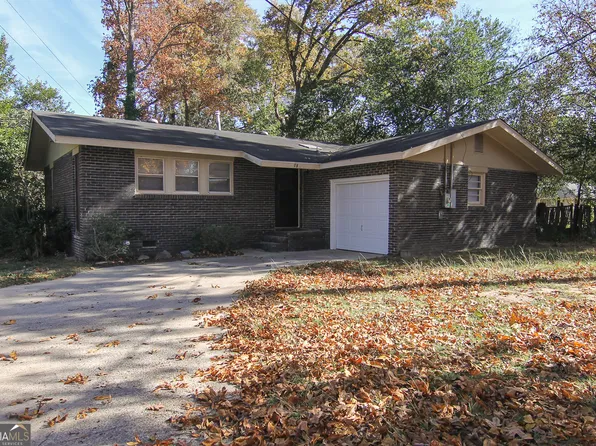 98 Peachtree Pl, Warner Robins, GA 31088