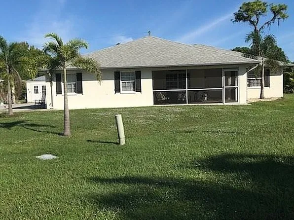 222 Pineglen Ct, Englewood, FL 34223