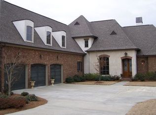 131 Glenwood Dr, Madison, MS 39110