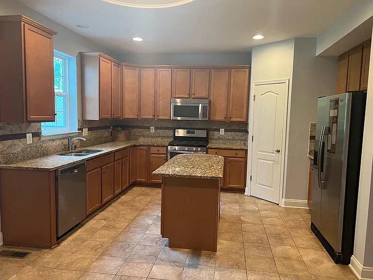 23193 Tradewind Dr — Photo 1