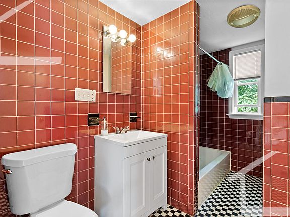 7 Blackwell St. #2 Boston (Dorchester) Unit Photo 8