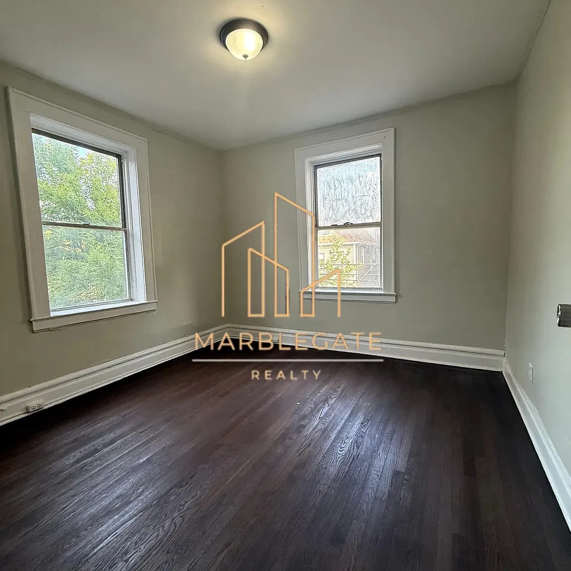 2 bed, 850 sqft, $1,850 — Photo 3