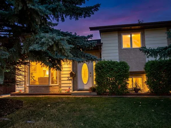 9 W Ray Ave, Red Deer, AB T4P 3B9