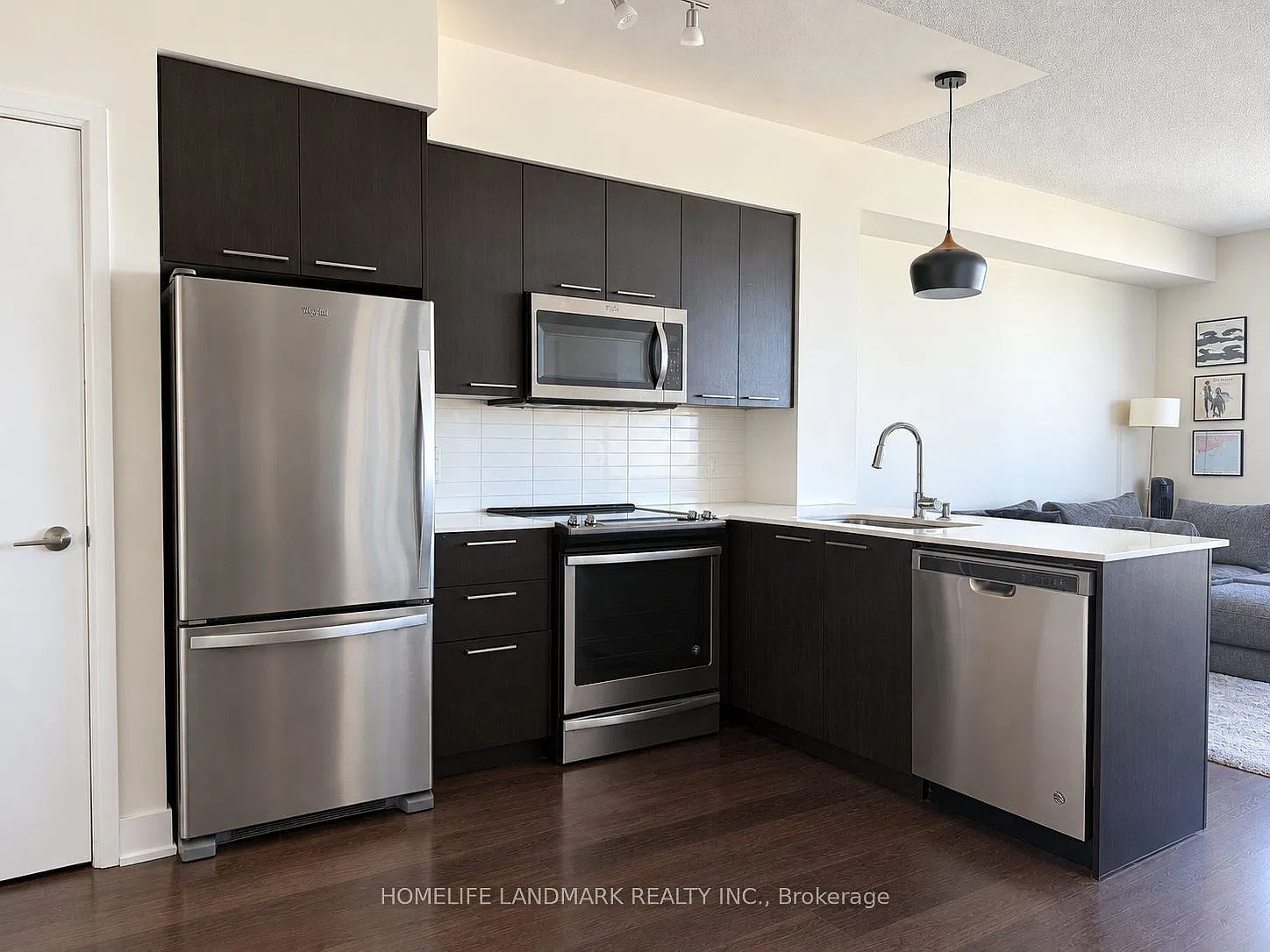 2 bed, $2,450 — Photo 3