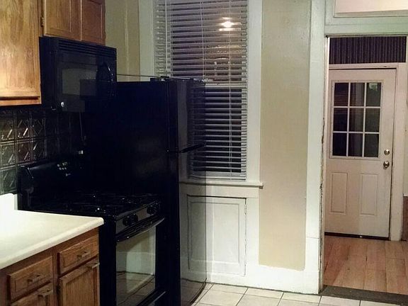 3rd image of 2312 Allen Ave #1