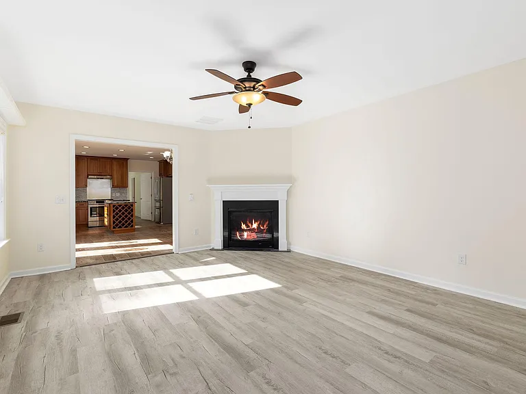 45455 Fellows St — Photo 6