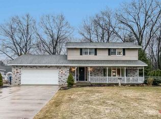 3750 Fern Hills Dr, Muskegon, MI 49444