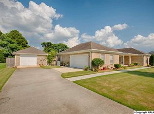 129 Beaconsfield Dr, Meridianville, AL 35759