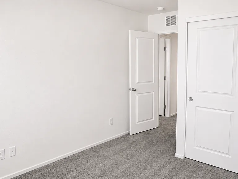 6185 Lily Garden St — Photo 17