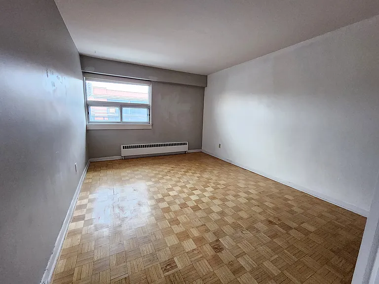 420 Gilmour St — Photo 24