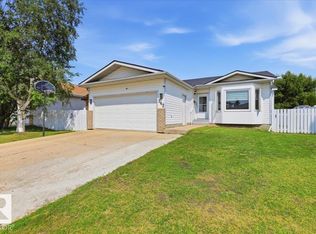 242 Northmount Dr, Wetaskiwin, AB T9A3M4