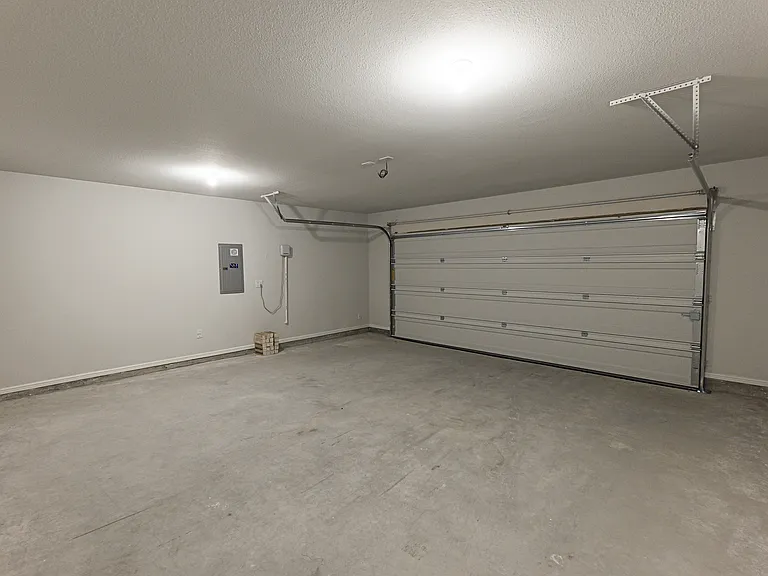704 Rusty Spurs Pl — Photo 16