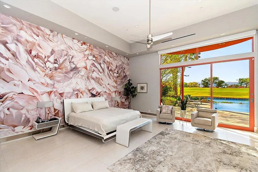 5 bed, 5.5 bath, 6502 sqft, $35,000 — Photo 4