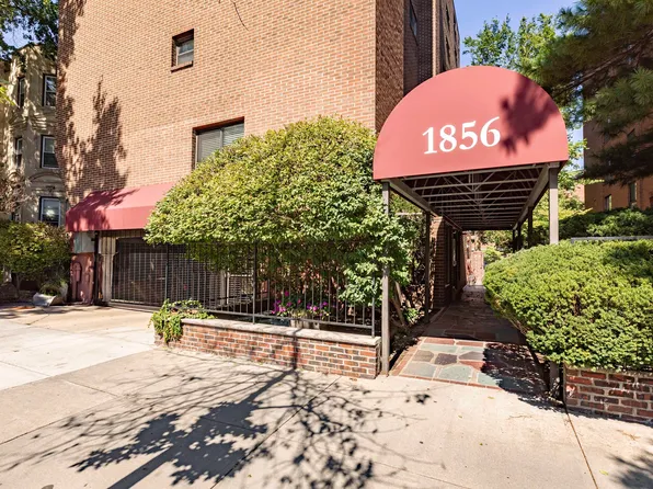 1856 Beacon St #Phd, Brookline, MA 02445