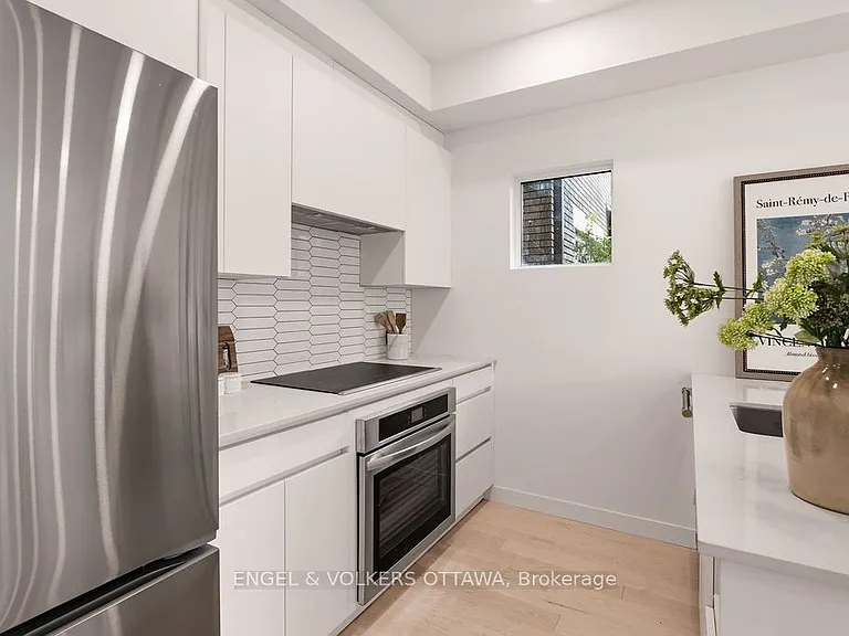 47 B Fairmont Ave #B — Photo 7