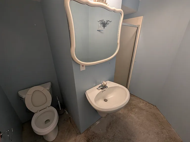 740 Penny Ct — Photo 55