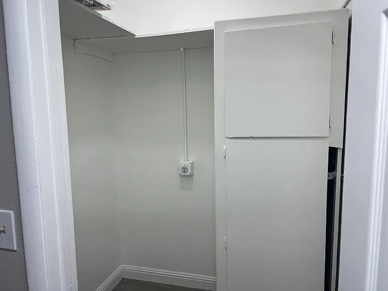 3101 E Carey Ave #4 — Photo 6