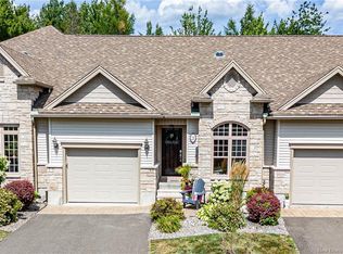 21 Camden Ln, Fredericton, NB E3G 0E5