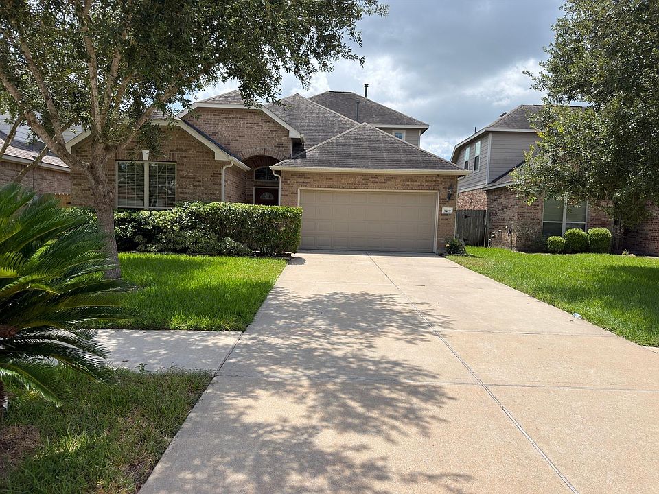 1st image of 3419 Selene Dr