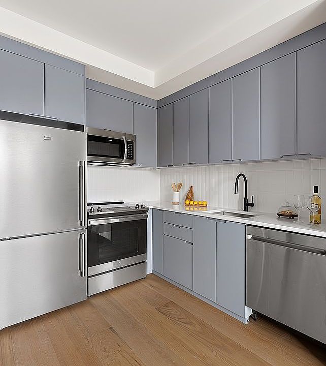 1st image of 289 22nd St #4F