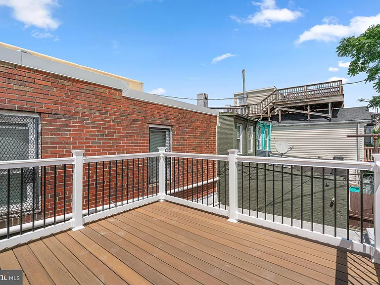 1305 Light St #2 — Photo 31