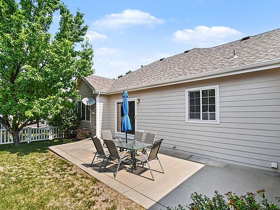 3rd image of 2298 Woody Creek Cir