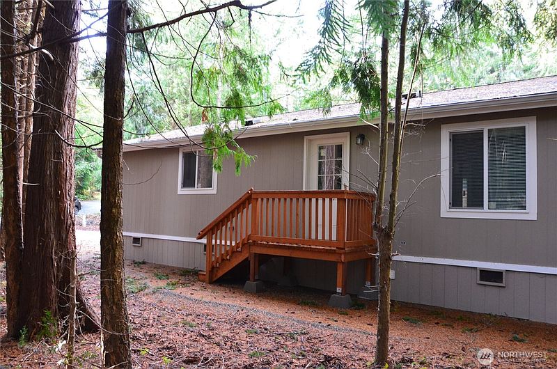 4th image of 20 Pelican Place