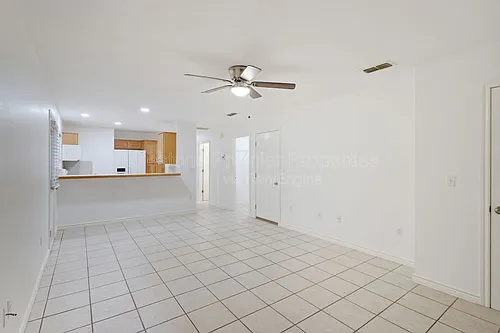 1021 Rice St #102 Photo 1