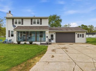 1627 Moll St, North Tonawanda, NY 14120