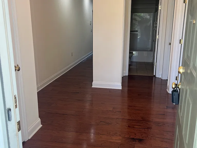 4417 Pine Hollow Dr — Photo 4