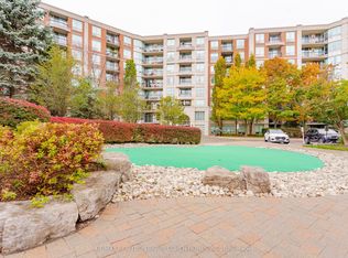 28 William Carson Cres #815, Toronto, ON M2P2H1