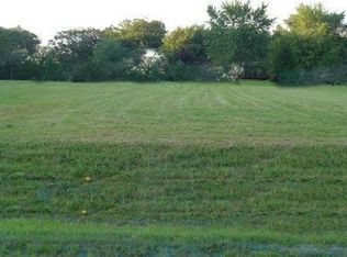 2079 Lake Summerset Rd, Davis, IL 61019