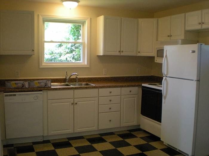 Great renovated kitchen