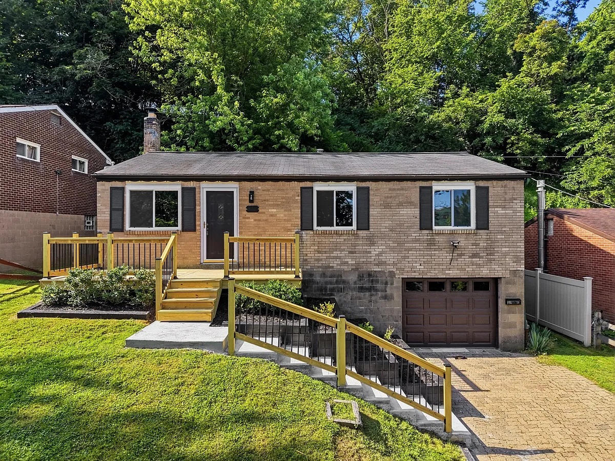 3 bed, 1280 sqft, $1,700 — Photo 3