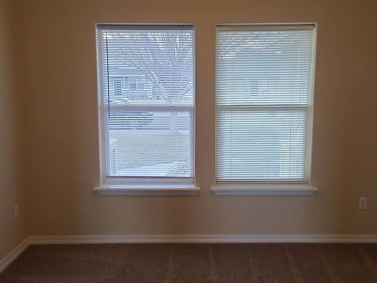 601 N Mississippi Dr — Photo 9