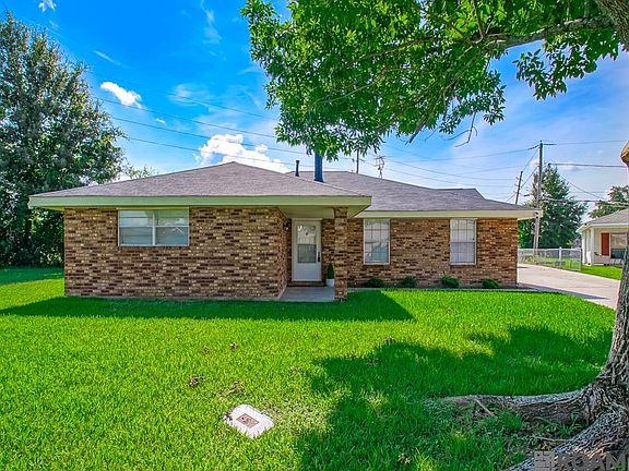 2nd image of 334 Ormond Village Dr