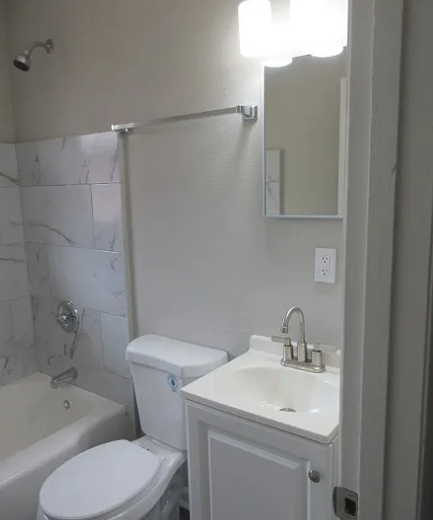 784 Terminal Ct #10 — Photo 15