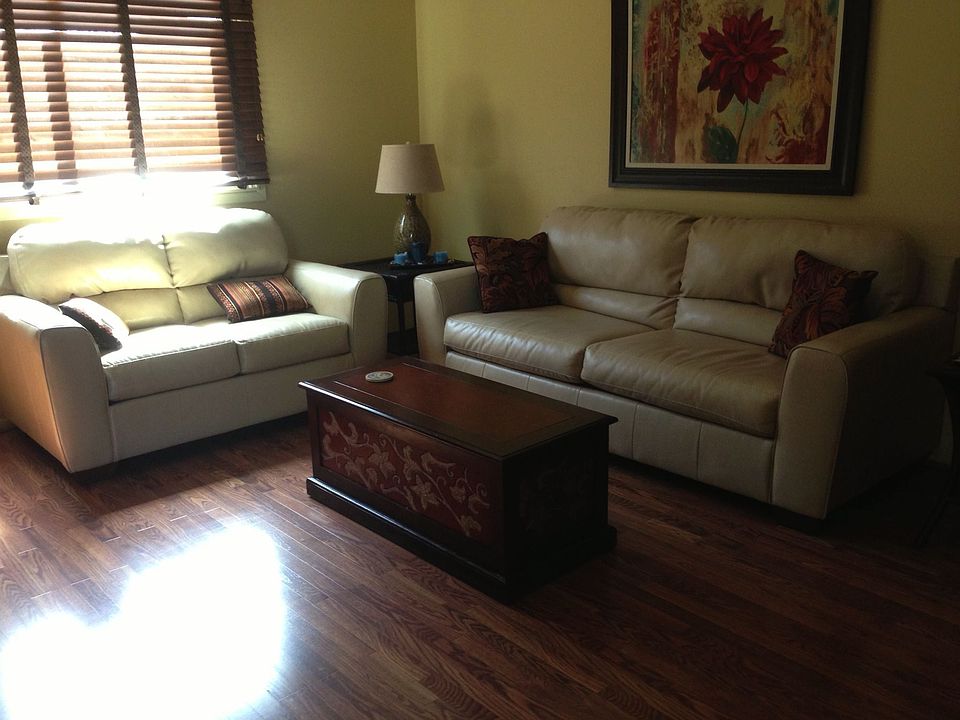 1st image of 53015 Scenic Dr