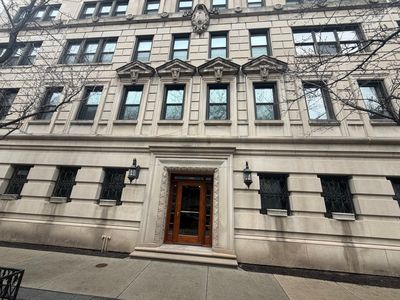 2912 N Commonwealth Ave APT 6A, Chicago, IL, 60657