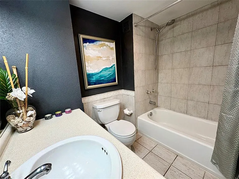 880 Mandalay Ave #S214 — Photo 13