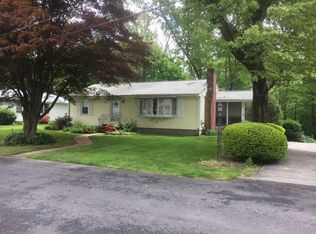 34 Craig Rd, Warwick, RI 02886