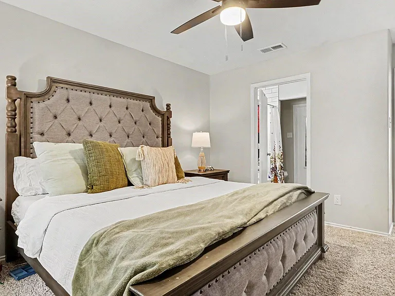 9039 Serena Ln — Photo 16