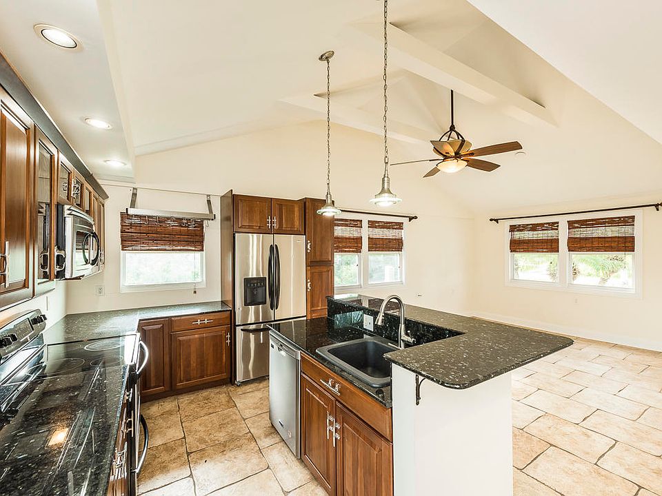 19421 Canal Dr, Sugarloaf Key, FL 33042 Zillow