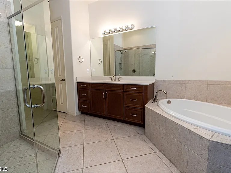 11108 Esteban Dr — Photo 18